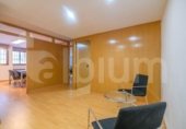 Oficinas en venta con 110m² en Barcelona, en la zona de la Nova Esquerra de l'Eixample, Carrer d'Entença foto