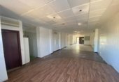 Local comercial en venta con 103m² en Badajoz, en la zona de San Roque, Avenida Luis de Góngora foto
