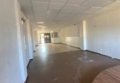 Local comercial en venta con 103m² en Badajoz, en la zona de San Roque, Avenida Luis de Góngora foto