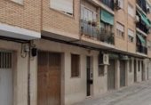 Local comercial
en venda
amb 90m² a Elx foto