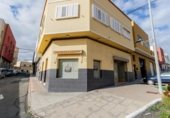 99m² commercial premises for sale in Ingenio, Calle Tirso de Molina photo