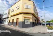 99m² commercial premises for sale in Ingenio, Calle Tirso de Molina photo