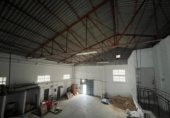 909m² warehouse industrial for sale in Cadrete, Calle Alta photo