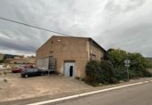 909m² warehouse industrial for sale in Cadrete, Calle Alta photo