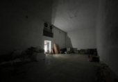 909m² warehouse industrial for sale in Cadrete, Calle Alta photo