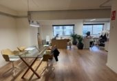 88m² office for sale in A Coruña, Praza de Lugo photo
