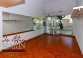 77m² commercial premises for sale in Badajoz, in the area of San Roque, Plaza Alberto González Willemenot photo