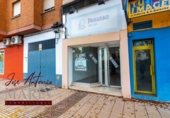 77m² commercial premises for sale in Badajoz, in the area of San Roque, Plaza Alberto González Willemenot photo