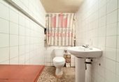 156m² locaux commerciaux pour vente à Ourense, dans le quartier de Ourense, Rúa Ramón Cabanillas photo