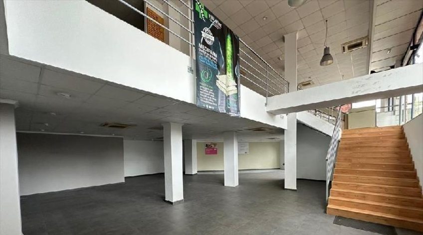 Local comercial