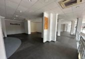 354m² commercial premises for sale in Valencia, in the area of Saint Paul, Calle del Valle de la Ballestera photo