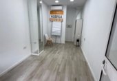 50m² locaux commerciaux pour vente à Malaga, dans le quartier de Route de Cádiz, carretera de cádiz photo