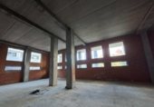 606m² commercial premises for sale in Oviedo, Carretera Manjoya photo
