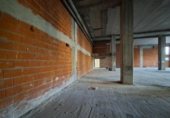 606m² commercial premises for sale in Oviedo, Carretera Manjoya photo