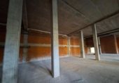 606m² commercial premises for sale in Oviedo, Carretera Manjoya photo