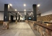 Restaurante en venta con 756m² en Torrevieja, paseo maritimo foto