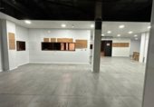 Restaurante en venta con 756m² en Torrevieja, paseo maritimo foto