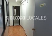 Local comercial en venta con 555m² en Barcelona, en la zona de la Sagrera, Carrer d'Hondures foto