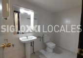 Local comercial en venta con 555m² en Barcelona, en la zona de la Sagrera, Carrer d'Hondures foto