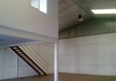 310m² bureaux pour location à Séville, dans le quartier de Palmete photo