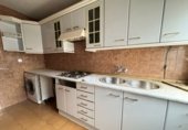 Local comercial
en venda
amb 100m² a Navahermosa foto