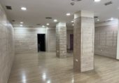 Local comercial en alquiler con 164m² en Dos Hermanas foto