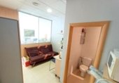 80m² commercial premises for sale in Estepona photo
