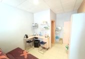 80m² commercial premises for sale in Estepona photo