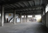 1000m² warehouse industrial for sale in Moaña, photo