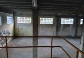 1000m² warehouse industrial for sale in Moaña, photo