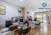 Local comercial en venta con 266m² en Granada, en la zona de La Manigua, Plaza del Campillo foto