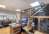 Local comercial en venta con 266m² en Granada, en la zona de La Manigua, Plaza del Campillo foto