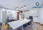 Local comercial en venta con 266m² en Granada, en la zona de La Manigua, Plaza del Campillo foto