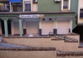 90m² locaux commerciaux pour vente à Grenade, Calle Ribera del Beiro photo