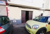 Local comercial en venta con 80m² en Arrecife, en la zona de Titerroy, Calle El Faustino foto