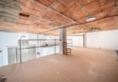 82m² commercial premises for sale in Estepona, Calle Mallorca photo