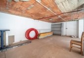 82m² commercial premises for sale in Estepona, Calle Mallorca photo