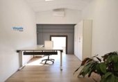 440m² warehouse industrial for sale in Mataró, Carrer Serra i Moret photo