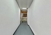 Local comercial en venta con 148m² en Santa Coloma de Gramenet, Carrer dels Pirineus foto