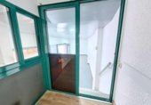 Local comercial en venta con 148m² en Santa Coloma de Gramenet, Carrer dels Pirineus foto
