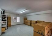 52m² commercial premises for sale in Vélez-Málaga, Avenida de las Naciones photo