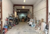 220m² warehouse industrial for sale in Manises, Calle Rosas photo