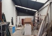 220m² warehouse industrial for sale in Manises, Calle Rosas photo