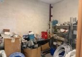 220m² warehouse industrial for sale in Manises, Calle Rosas photo