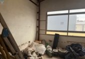 220m² warehouse industrial for sale in Manises, Calle Rosas photo