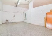 109m² commercial premises for sale in Granada, Calle Santa Rita photo