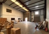1258m² warehouse industrial for sale in Segovia, Calle del Gremio de los Canteros photo