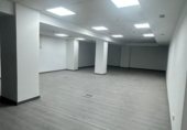 120m² office for rent in Madrid, in the area of El Viso, Calle de Núñez de Balboa photo