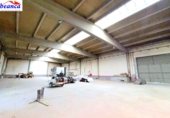 2072m² warehouse industrial for sale in Gemuño photo