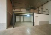 240m² entrepôt industriel pour vente à Cordoue, Calle Ingeniero Iribarren photo